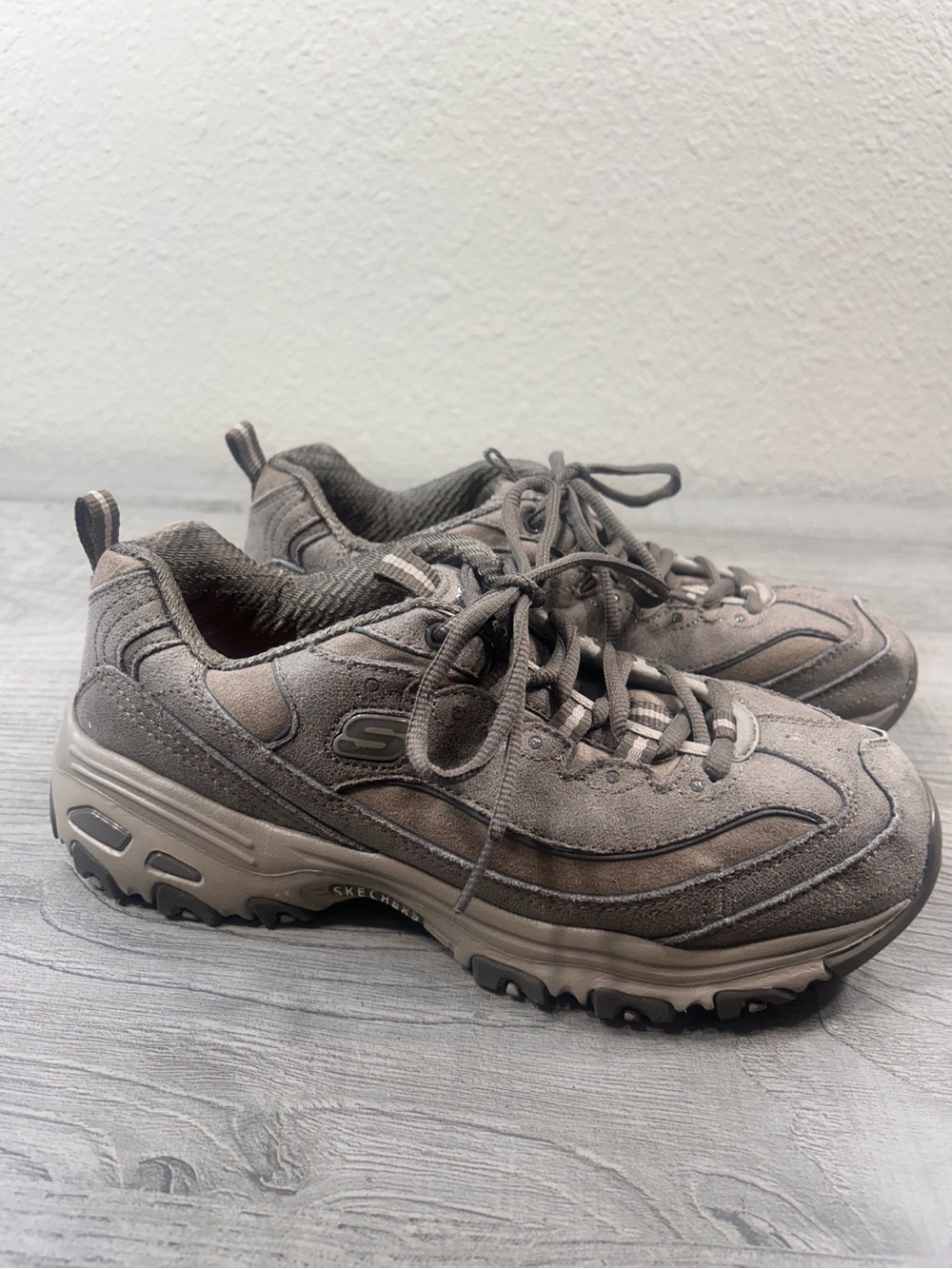 Skechers Taupe Brown Suede Mesh Lace-Up Walking Sneakers Women’s Size 10 - Picture 4 of 13